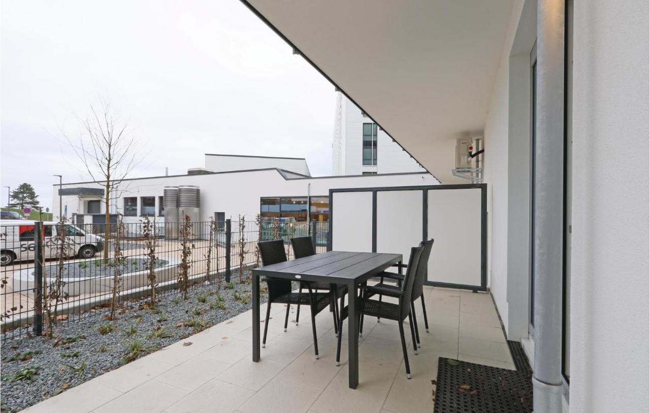 Cozy Apartment In Luebeck Travemuende With Sauna Bagian luar foto